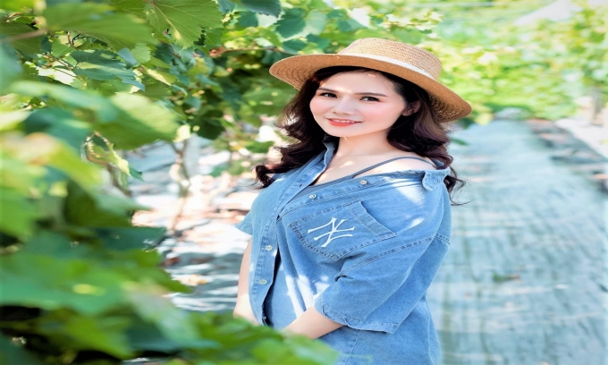 Tạ Thị Quyên: Từ cô giáo mầm non đến chủ vườn lan danh tiếng